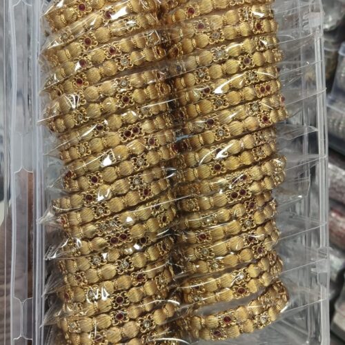 Rajwadi 4 pc bangles set Size 2.6