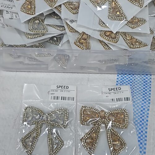 Fancy stone hair bow pin😍