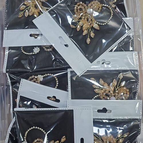 Fancy hair broach😍