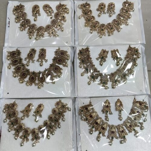 Rajwadi choker set😍